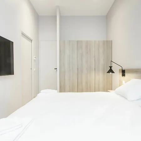Luxury In Opera - The Louvre Apartment